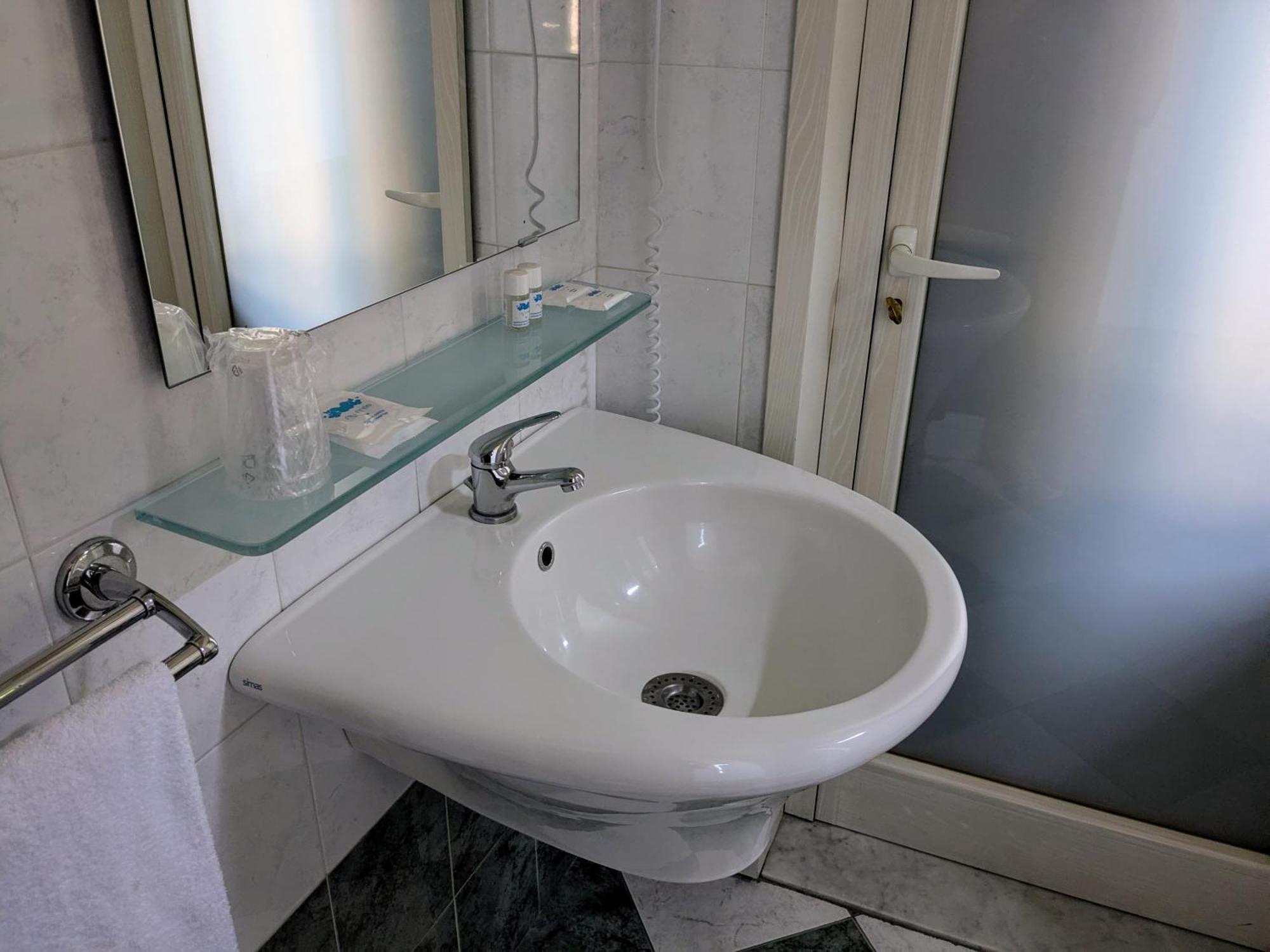 Hotel Soggiorno Athena Pisa Eksteriør bilde